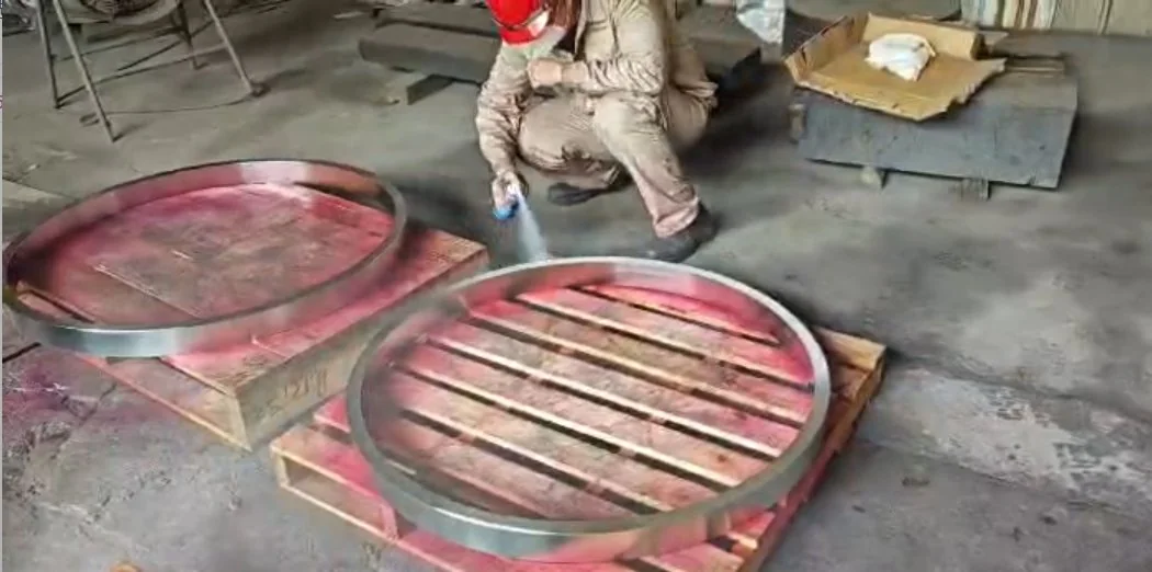 Liquid dye penetrant testing of Hastelloy X forged rings per ASTM E165 / E165M
